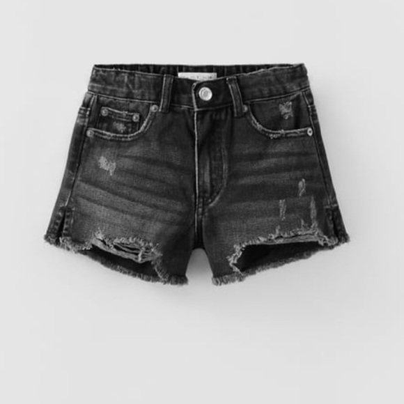 Zara shorts - Picture 1 of 2